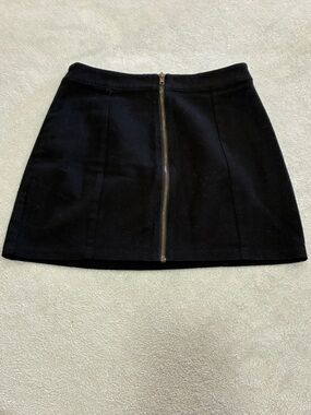 Black Mini Skirt with Zipper Size Small